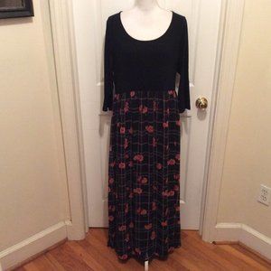 Torrid Black and Plaid Floral 3/4 Sleeve Maxi Dress Size 2